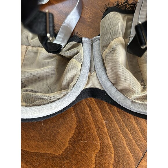 Cacique Lane Bryant Silver & Black Lace Bra Plus Size 36DDD NWOT Underwired - Picture 4 of 6